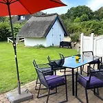 Feriehus Reetdachhaus Windblume - Super Gemuetlich