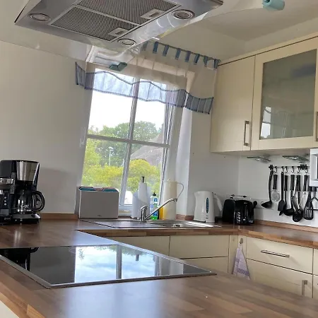 Reetdachhaus Windblume - Super Gemütlich Ferienhaus